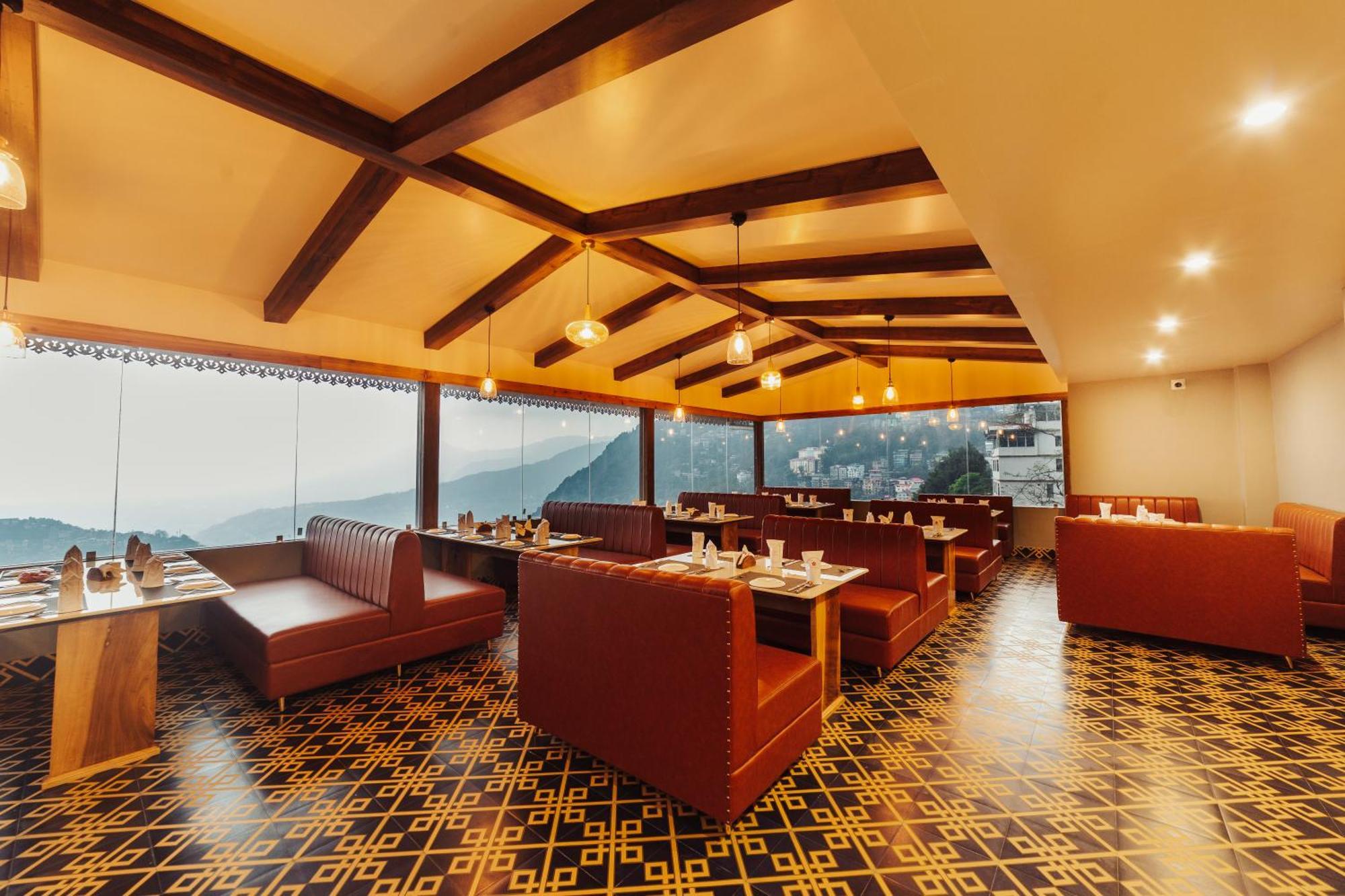 Hotel Etho Metho Gangtok Extérieur photo