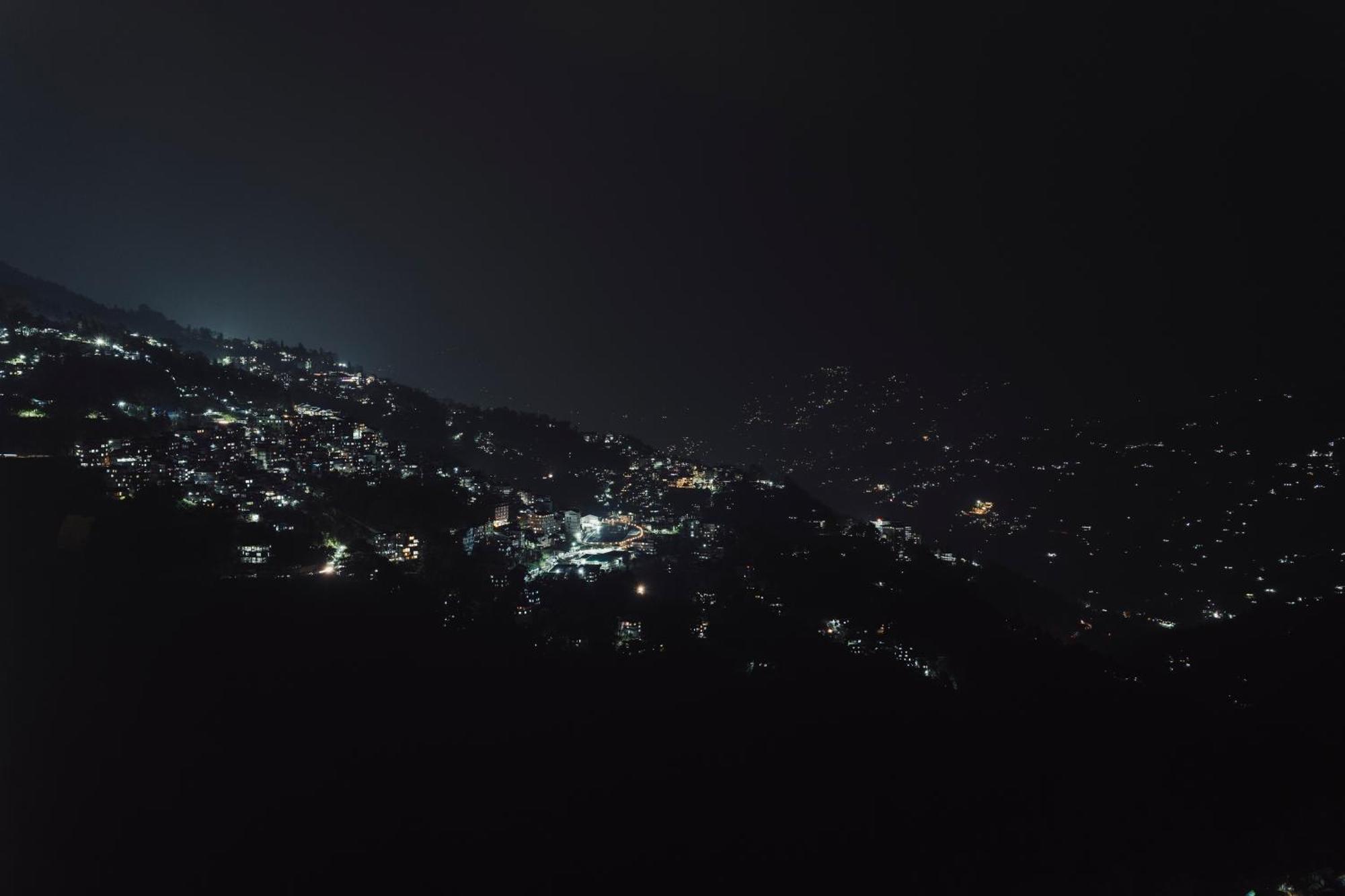 Hotel Etho Metho Gangtok Extérieur photo